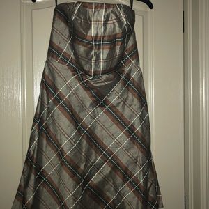 Banana Republic size 6 plaid strapless dress